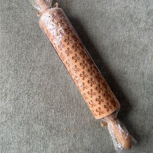 NEW Embossed Wooden Rolling Pin - Fleur-de-Lis Pattern, Light Brown
